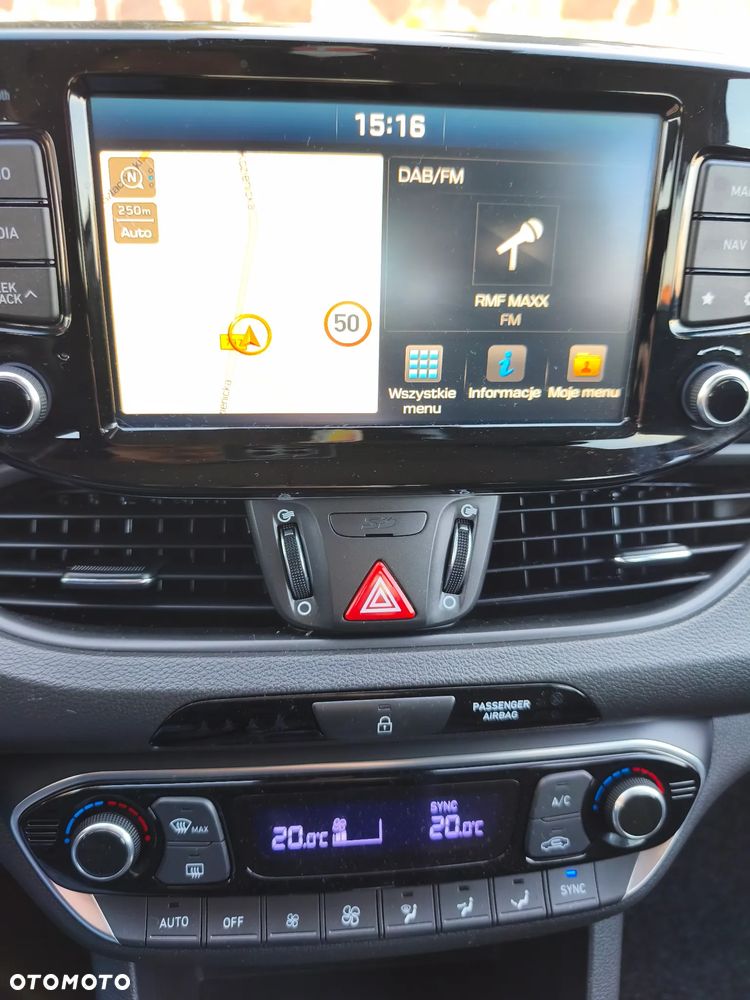 Hyundai i30 - 19