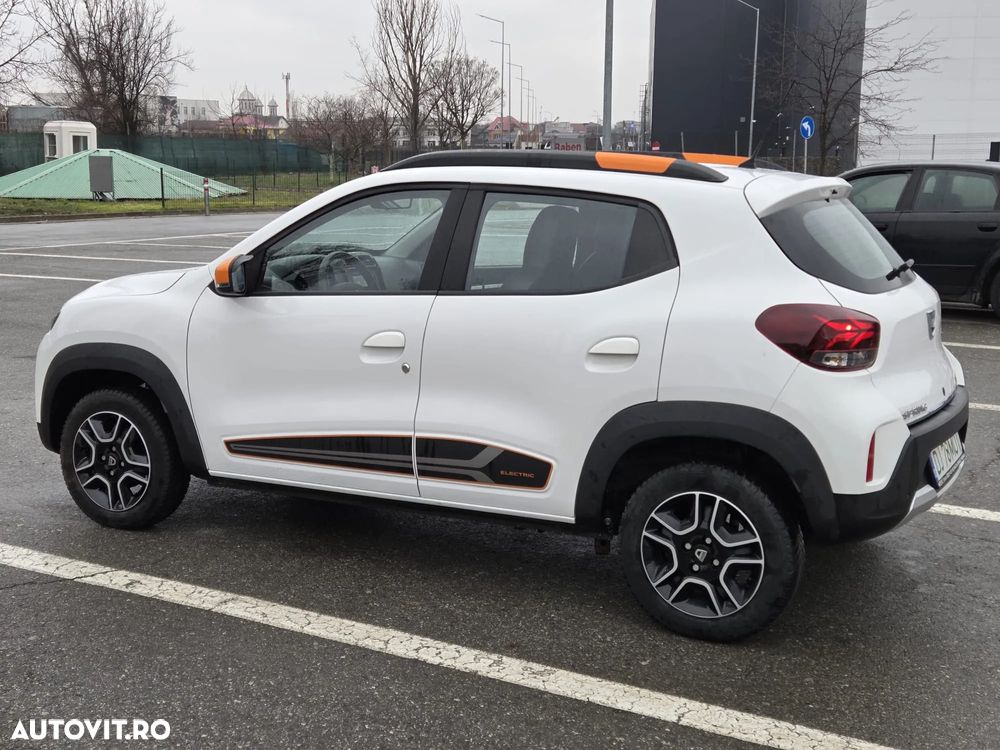 Dacia Spring Essential - 5