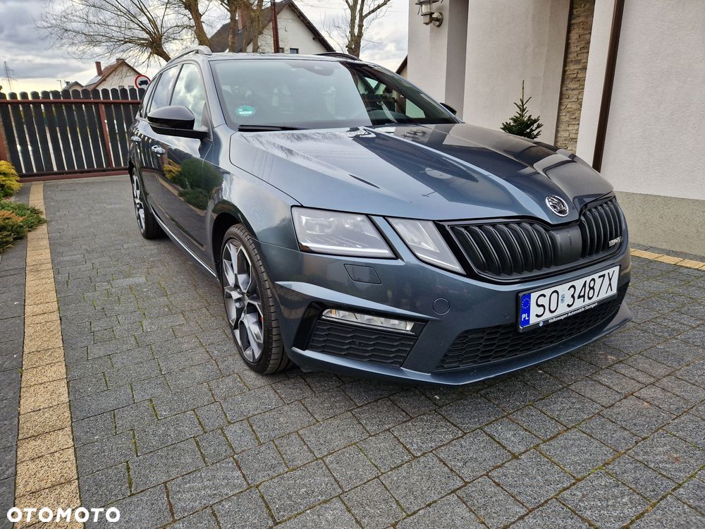 Skoda Octavia 2.0 TDI RS DSG - 4