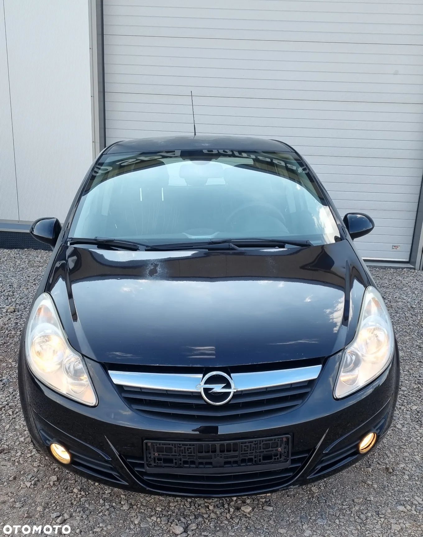 Opel Corsa 1.2 16V - 1