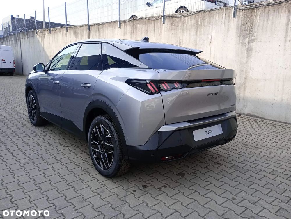 Peugeot 3008 1.2 PureTech mHEV Allure e-DCS6 - 5