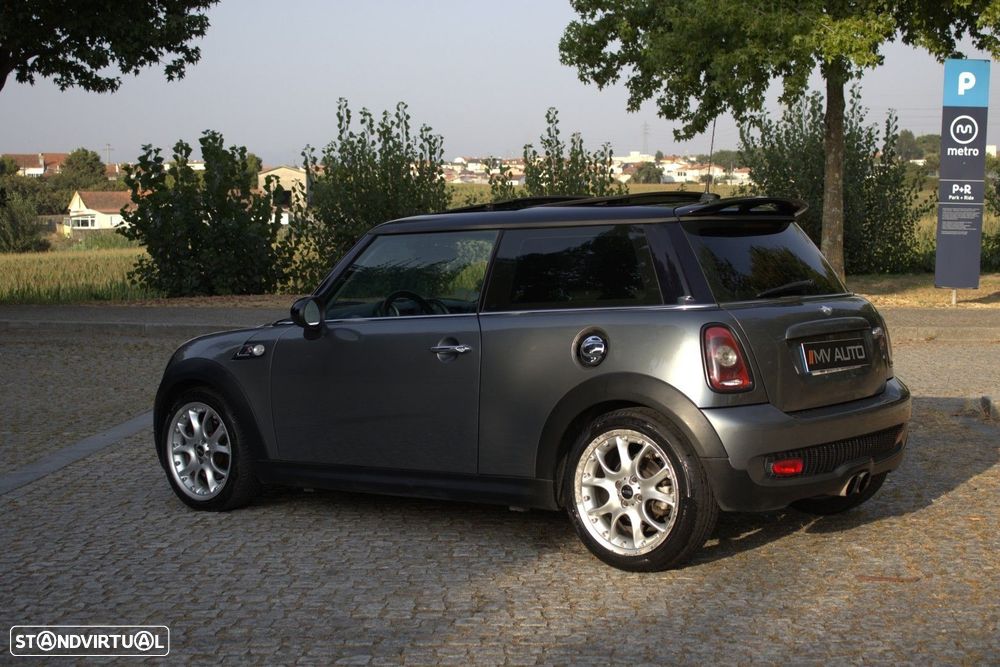 MINI 3 Portas Cooper S - 4