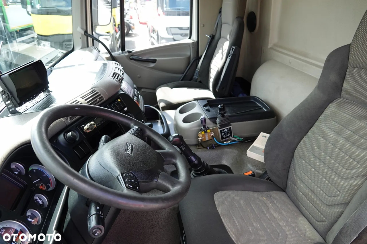 DAF CF 85.410 / 6X4 / WYWROTKA 2 STR / BORDMATIC / HYDROBURTA / MANUAL / SPROWADZONY - 27
