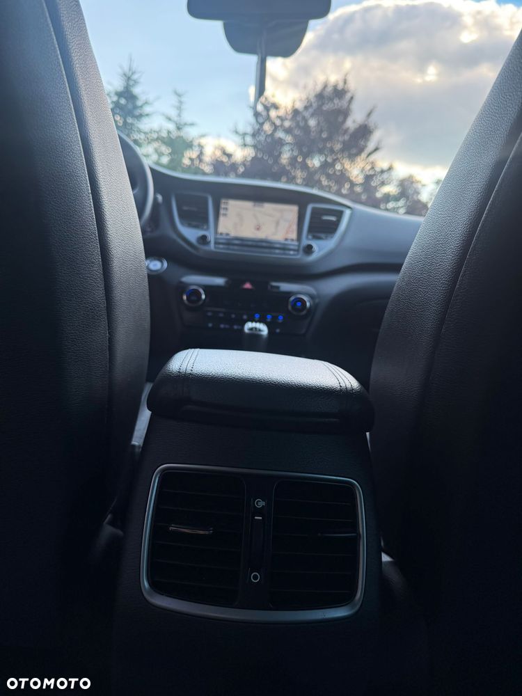 Hyundai Tucson 1.6 GDI BlueDrive Comfort 2WD - 12