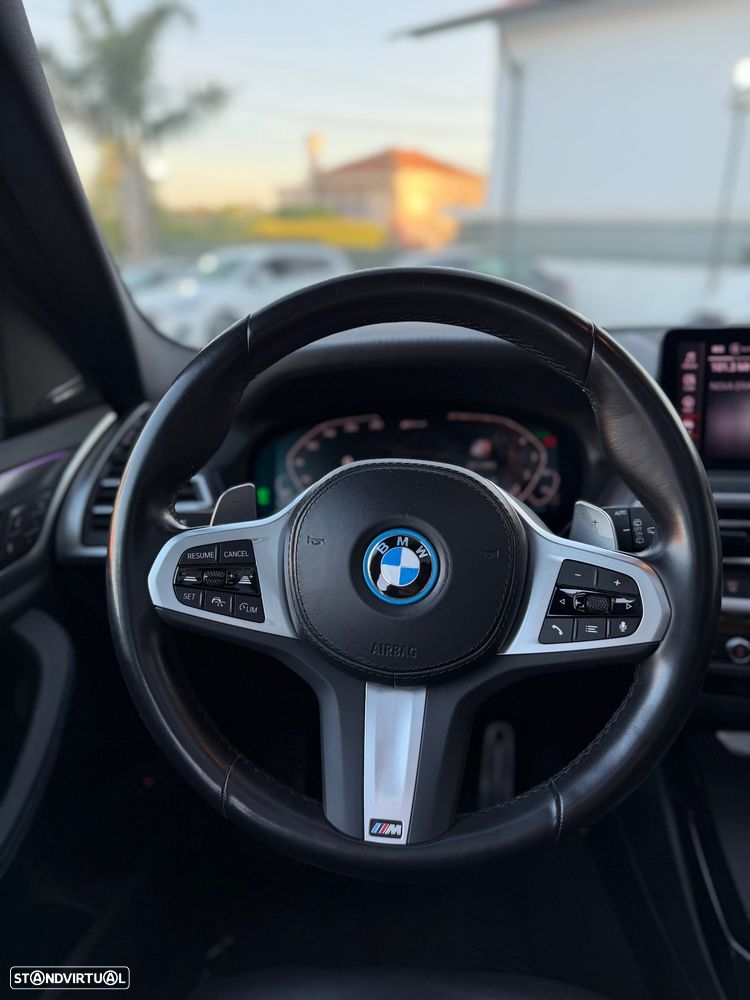 BMW X3 30e xDrive - 28