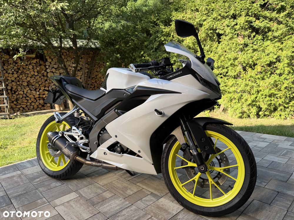 Yamaha YZF - 3