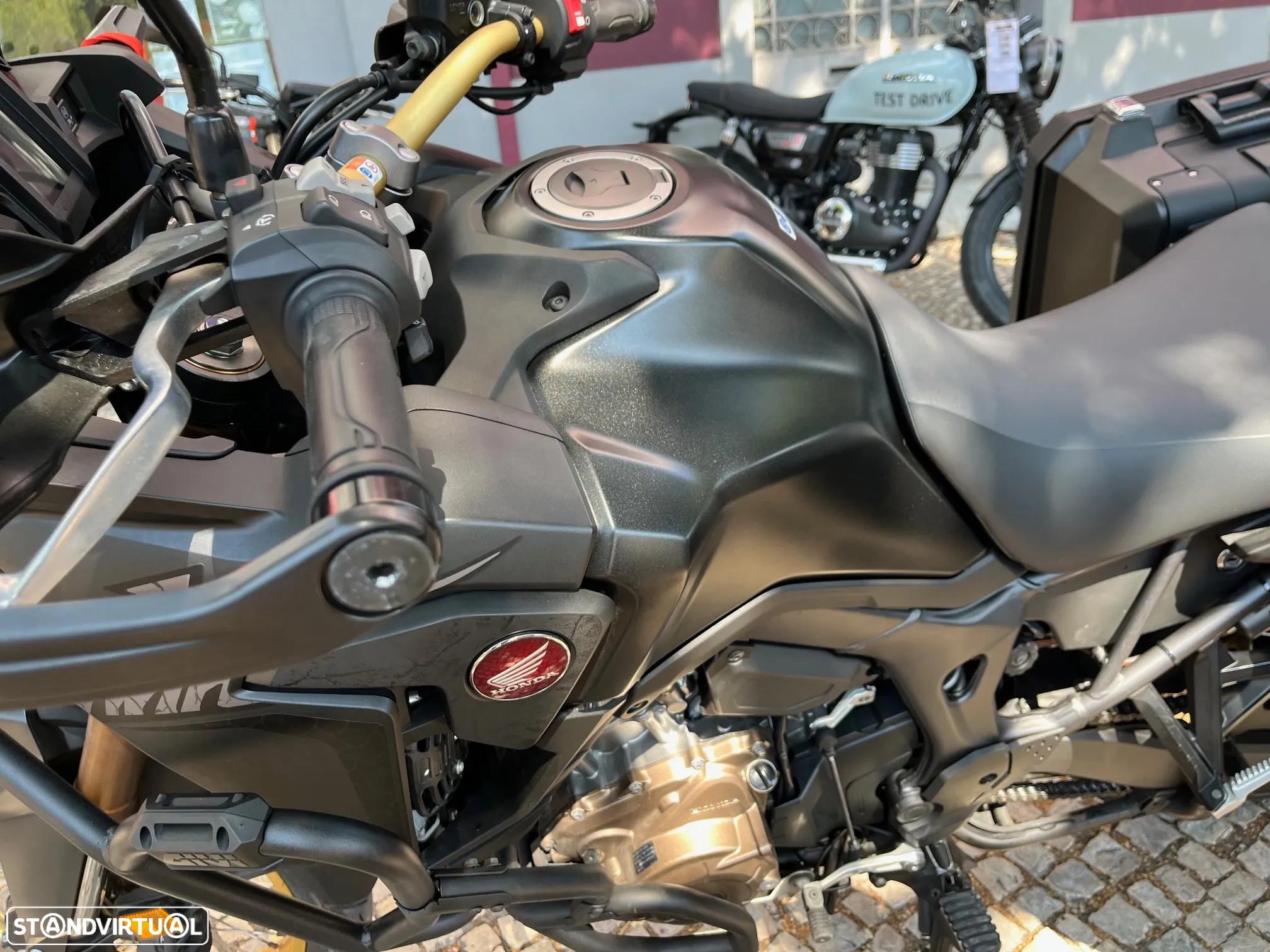 Honda CRF AFRICA TWIN - 13