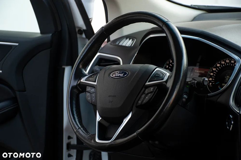 Ford Edge 2.0 TDCi Twin-Turbo 4WD ST-Line - 17