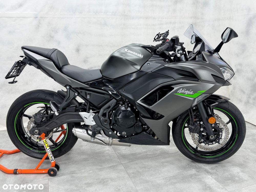 Kawasaki Ninja - 5