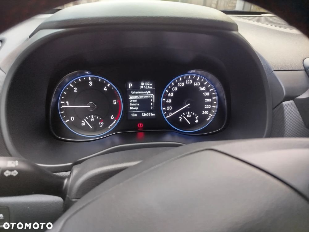 Hyundai Kona 1.6 CRDi DCT 4WD Premium - 9