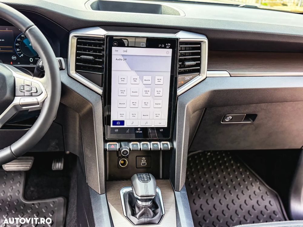 Volkswagen Amarok 3.0 TDI 241 CP 4M 10AT Style - 15