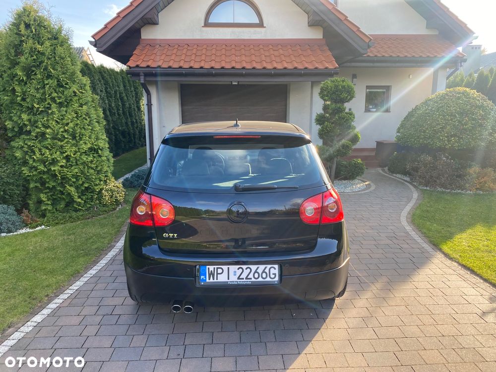 Volkswagen Golf 2.0 TSI GTI - 9