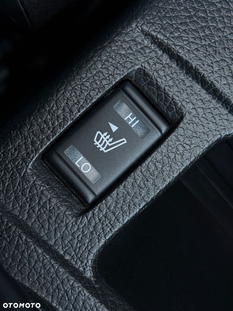 Nissan Qashqai 1.6 DIG-T N-Connecta - 19