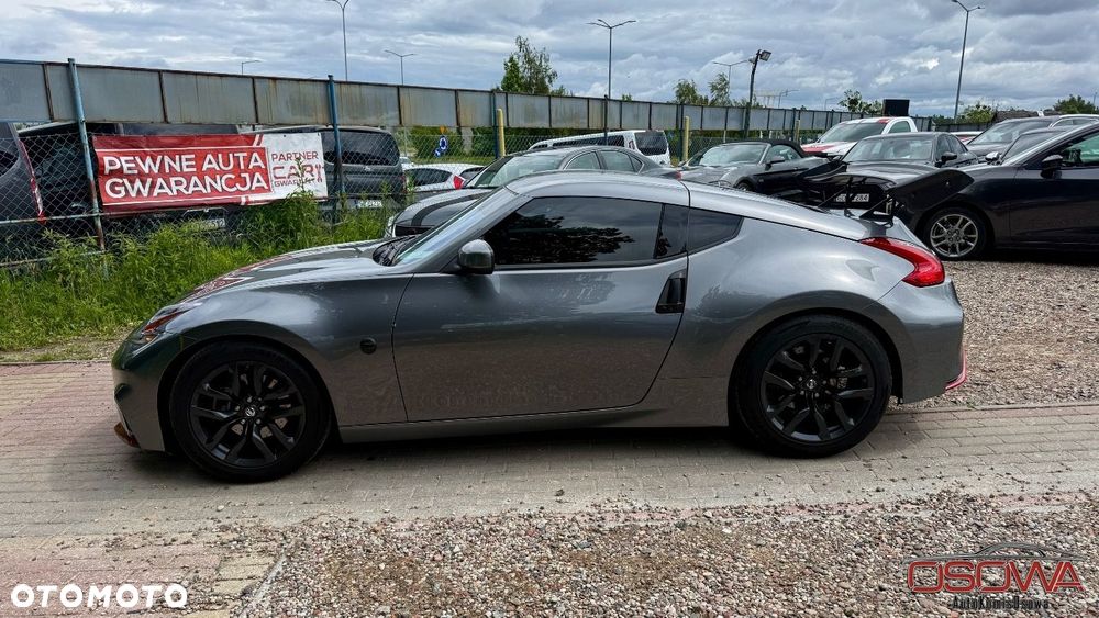 Nissan 370 Z - 14