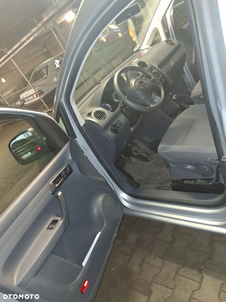 Volkswagen Caddy Standard - 12