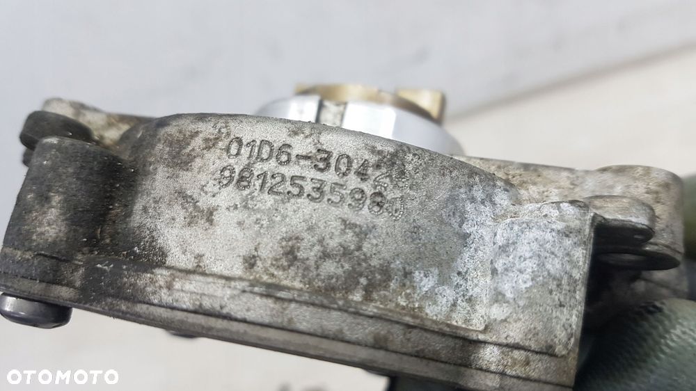 peugeot citroen 1.2thp vacum pompa - 3