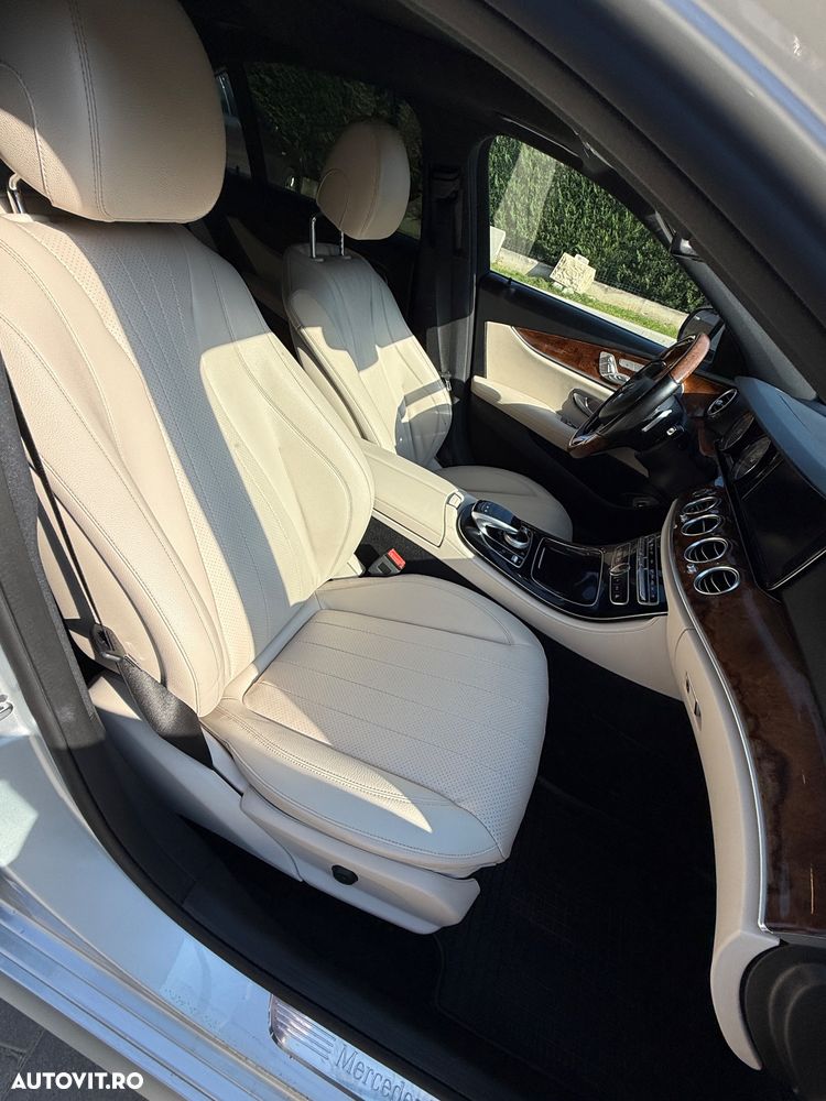 Mercedes-Benz E 300 Aut. - 23