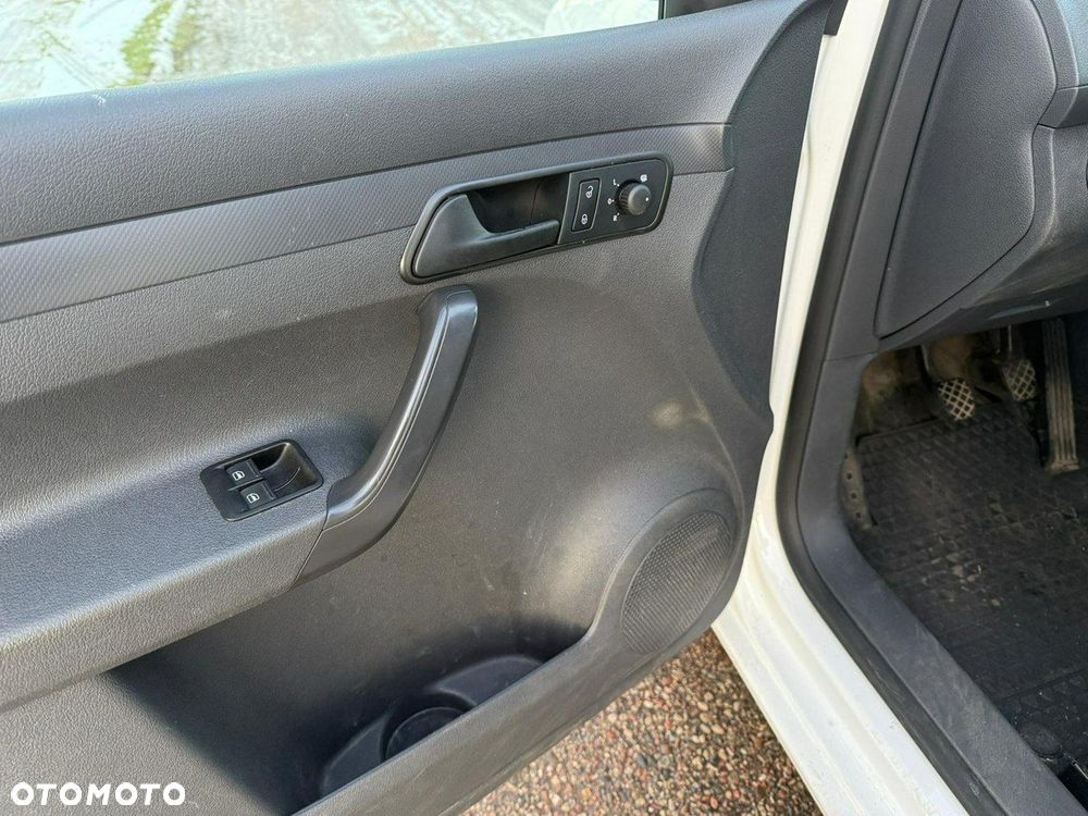 Volkswagen Caddy - 18