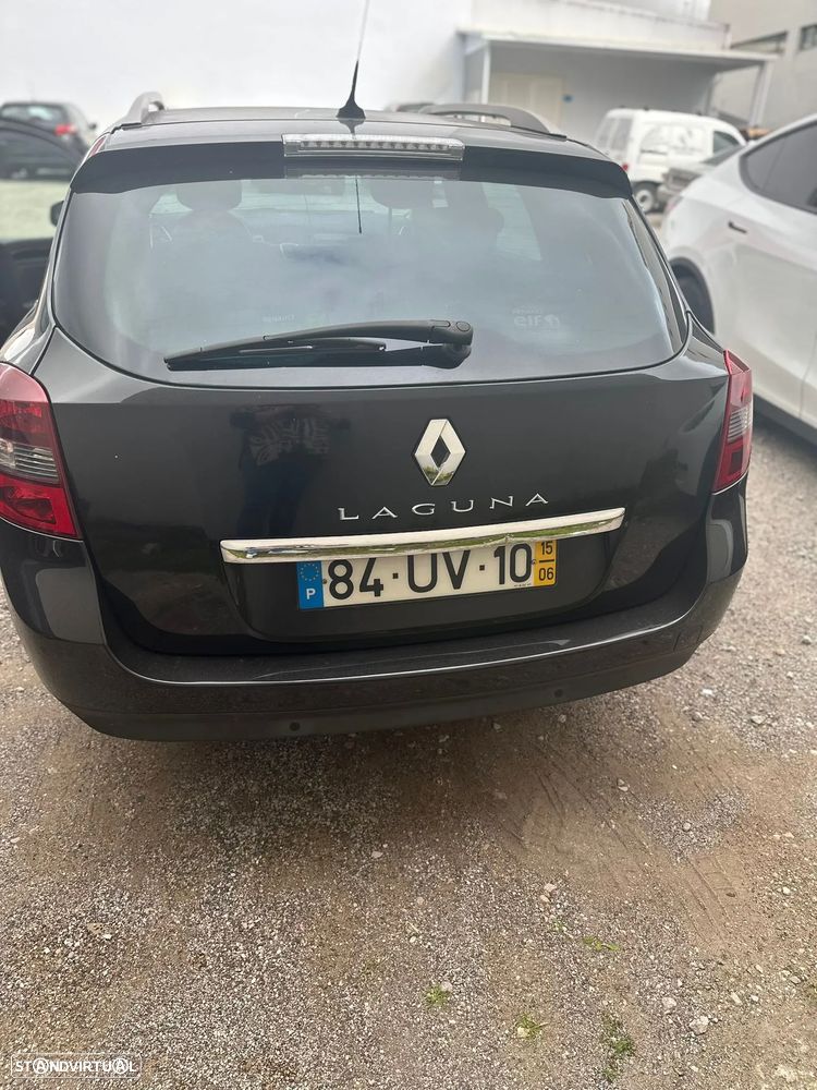 Renault Laguna Break dCi 110 FAP Bose Edition - 6