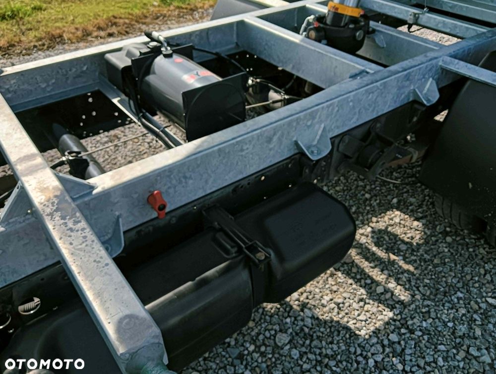 Iveco 35C14, 35C13, 35C15, 35C16, 35C17 - 13