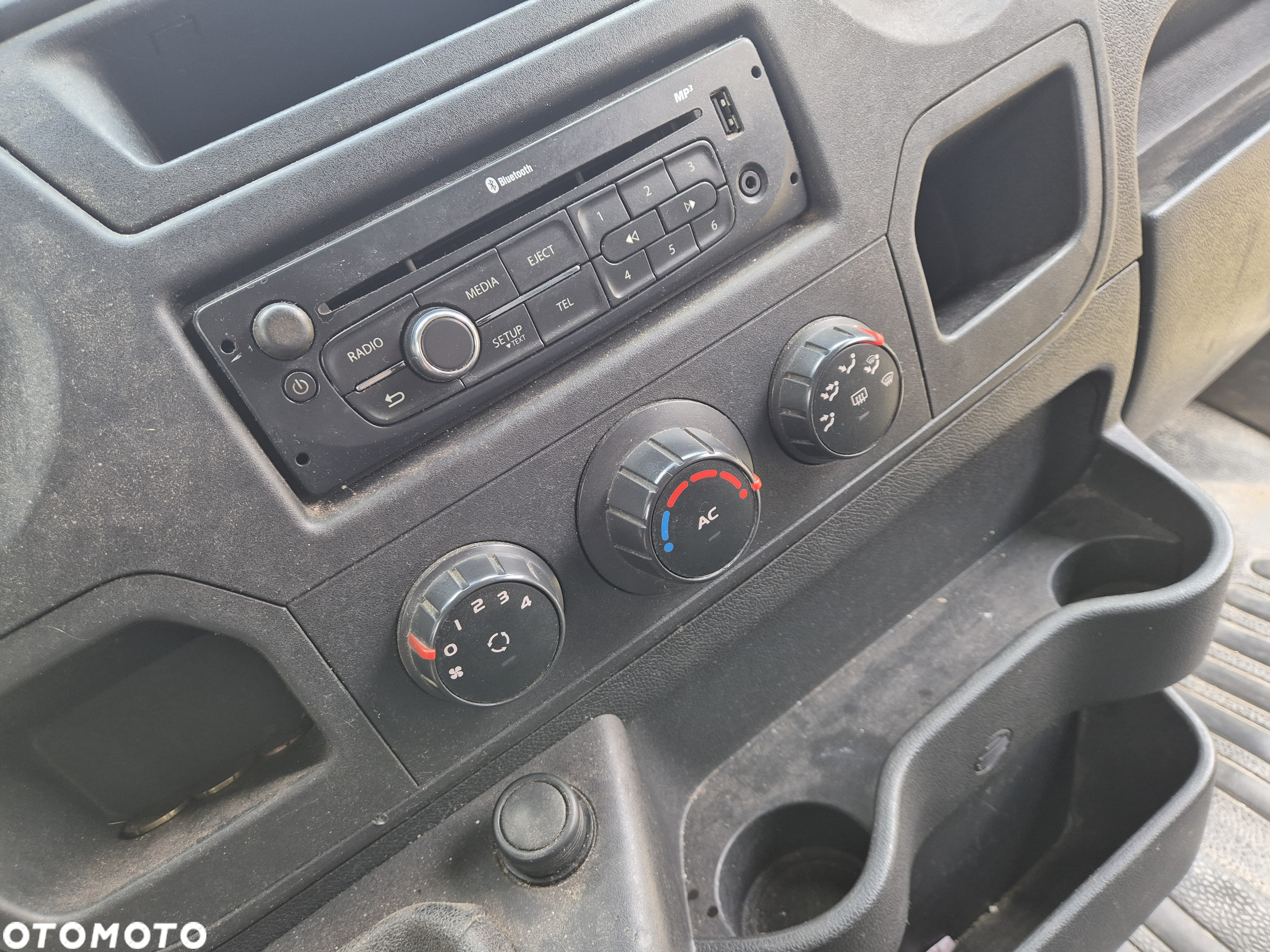 Renault Master - 10