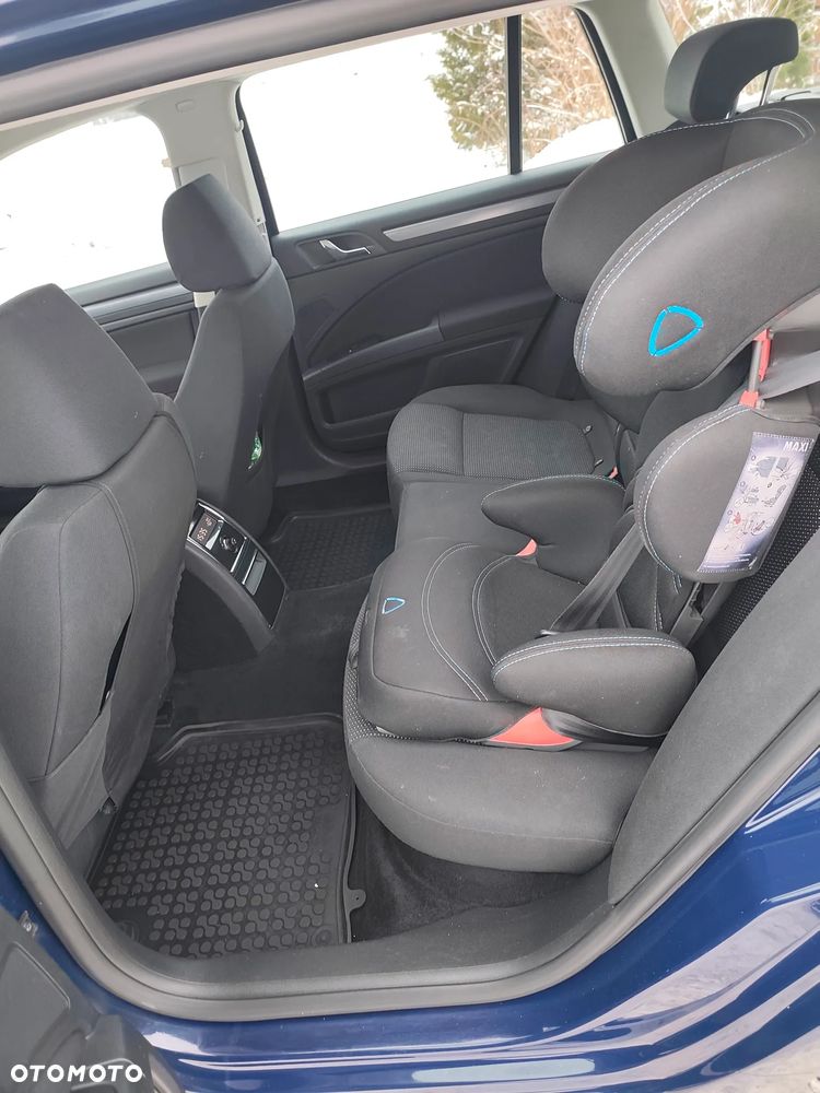 Skoda Superb 2.0 TDI PD Comfort - 11