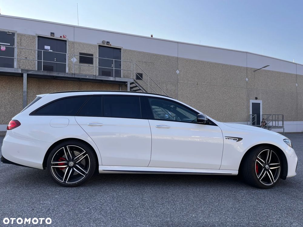 Mercedes-Benz Klasa E AMG 63 S 4-Matic+ - 8