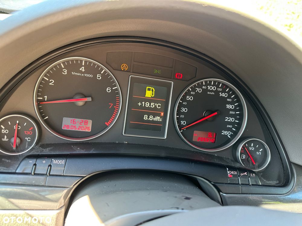 Audi A4 Limousine - 24