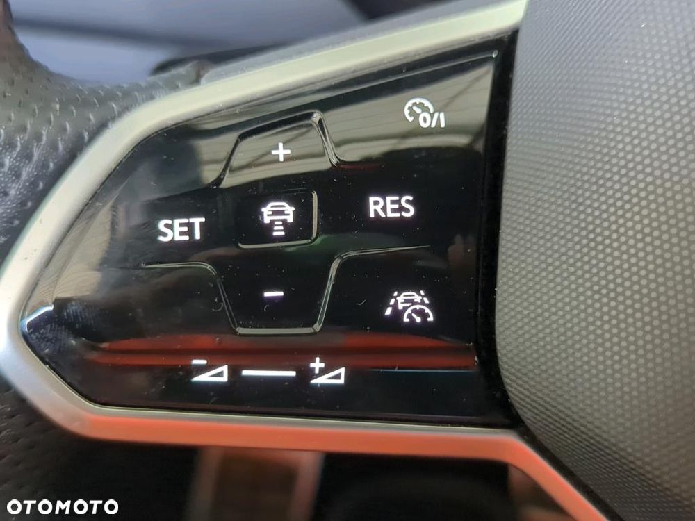 Volkswagen Tiguan Allspace 2.0 TSI 4Mot Elegance DSG - 10