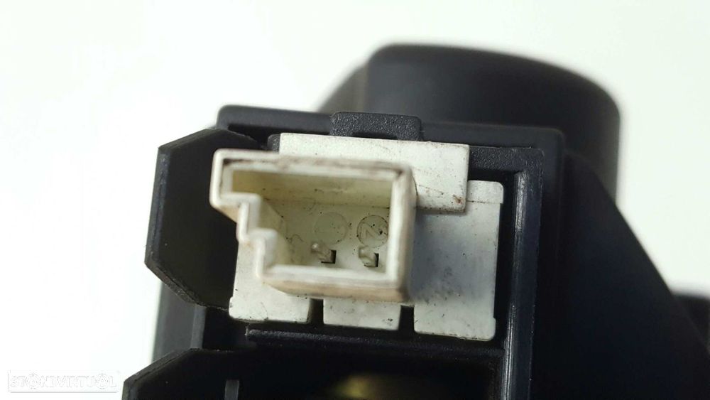 PUXADORA EXTERIRO DA MALA MERCEDES CLASE C (W203) BERLINA 220 CDI (203.006) - 3