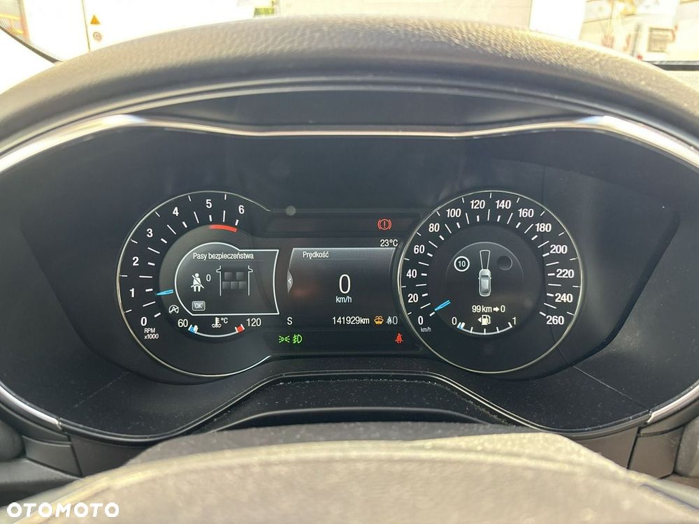 Ford Mondeo - 22