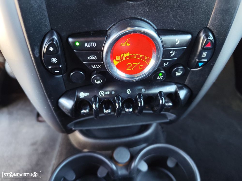 MINI Countryman Cooper D - 14