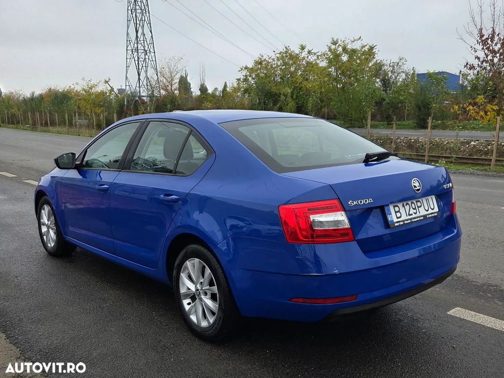 Skoda Octavia - 3