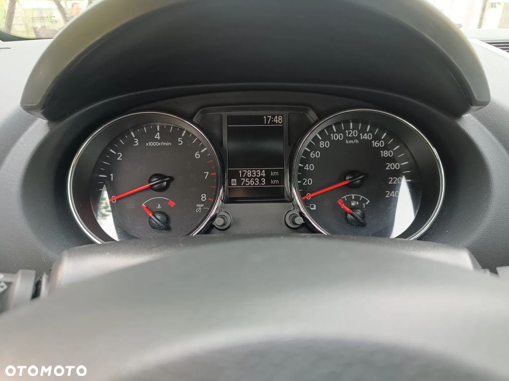 Nissan Qashqai 1.6 Acenta - 31