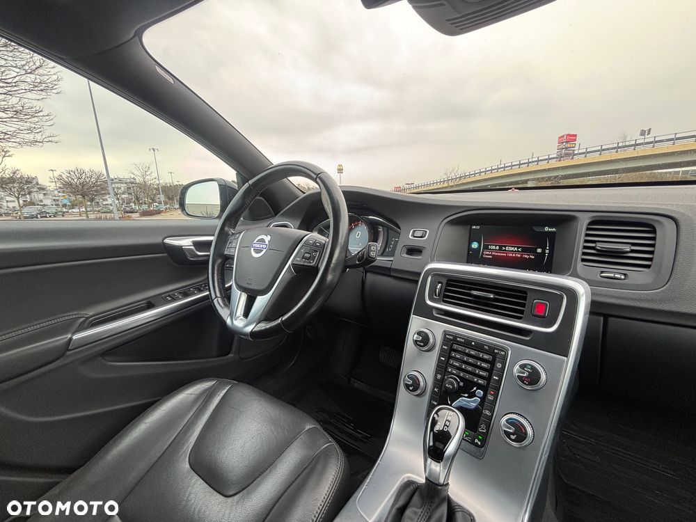 Volvo V60 Cross Country T5 Geartronic Summum - 12