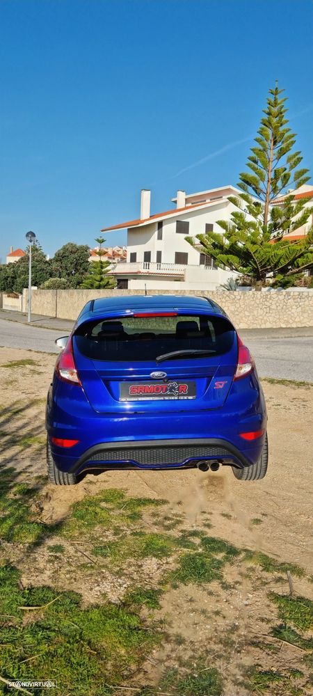 Ford Fiesta 1.6 EcoBoost ST - 2