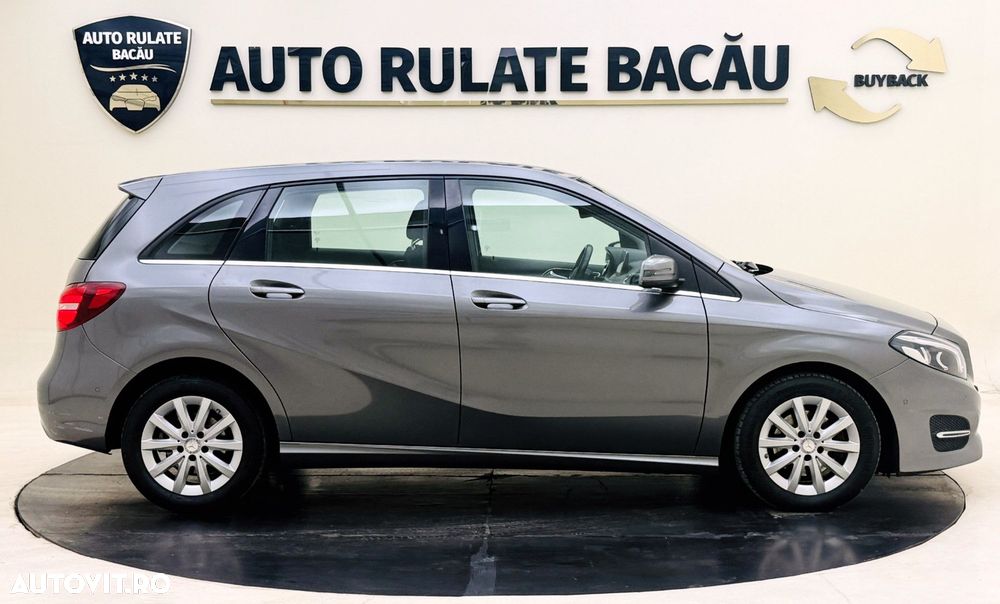 Mercedes-Benz B 180 - 4