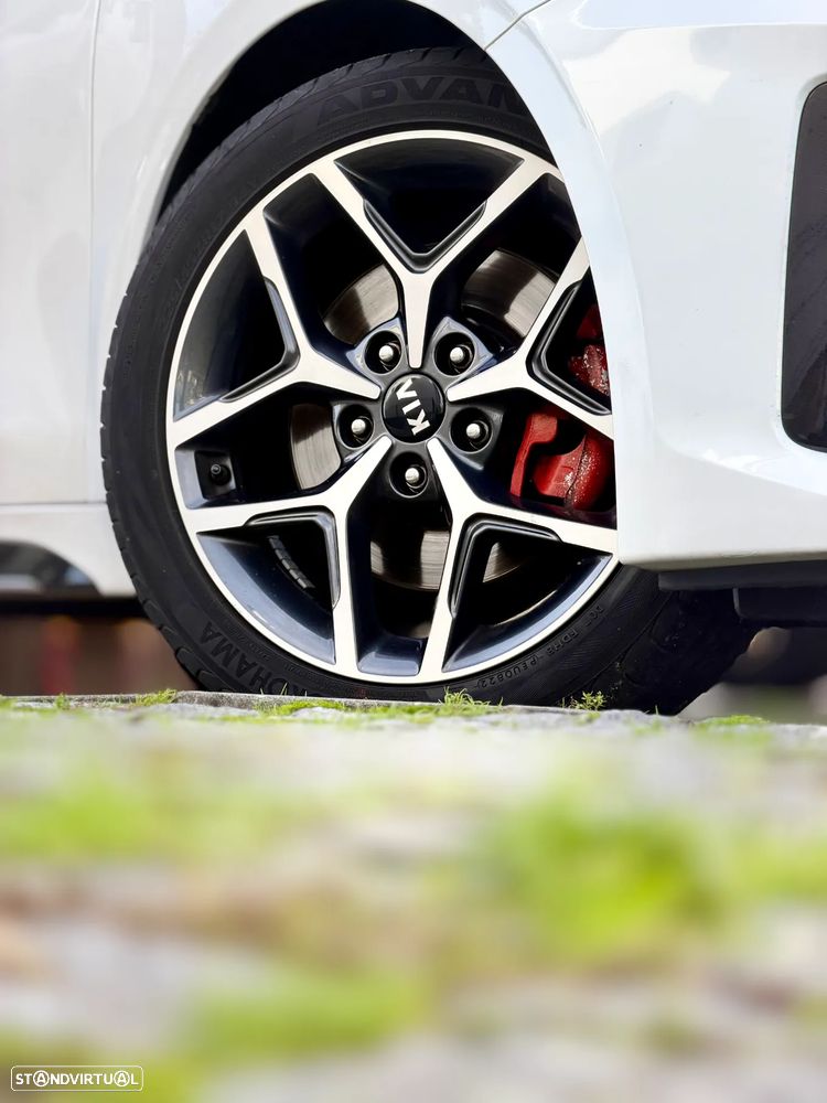 Kia ProCeed 1.6 CRDi GT Line - 30