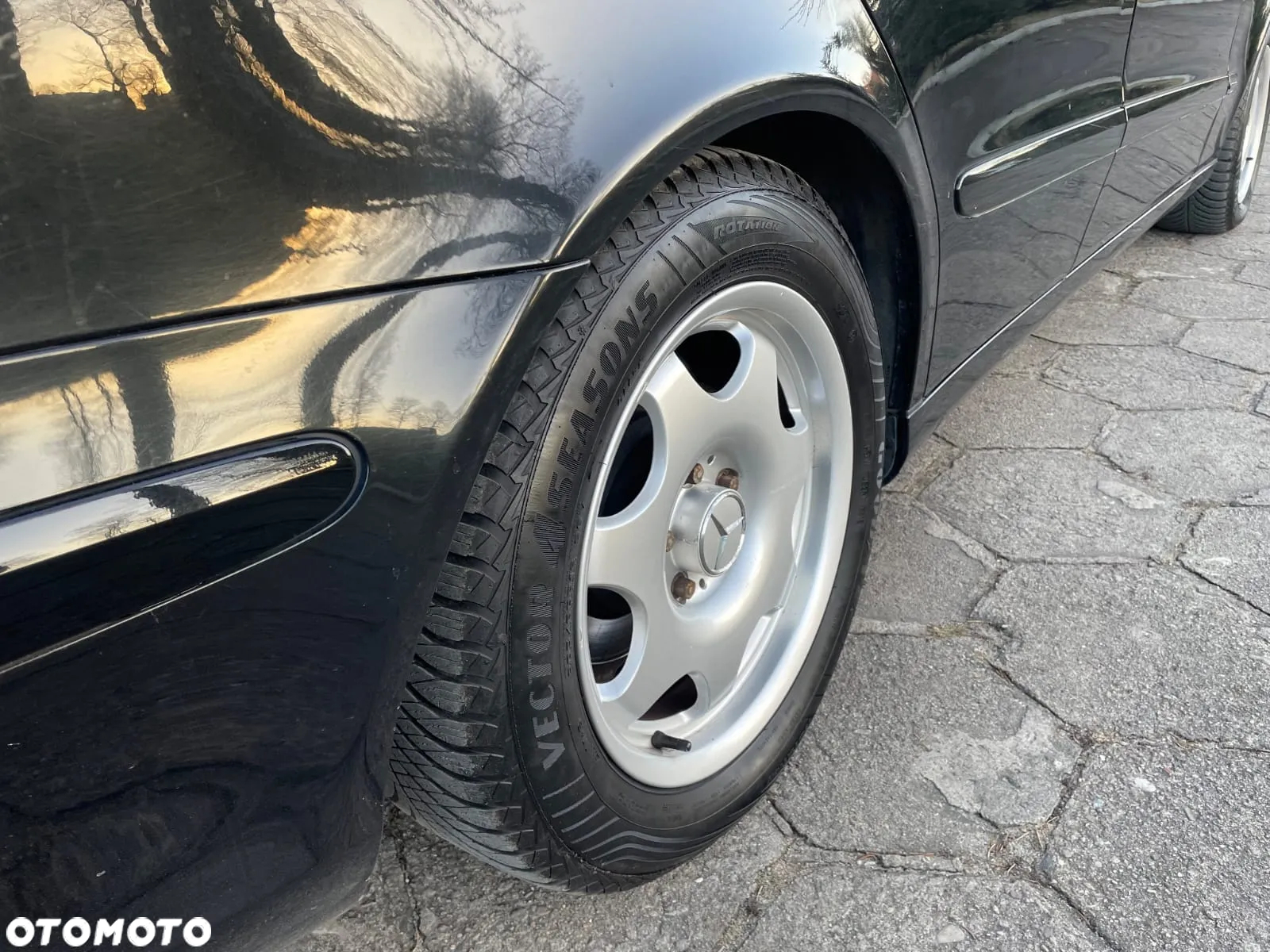 Mercedes-Benz Klasa E 220 CDI Automatik Classic - 8