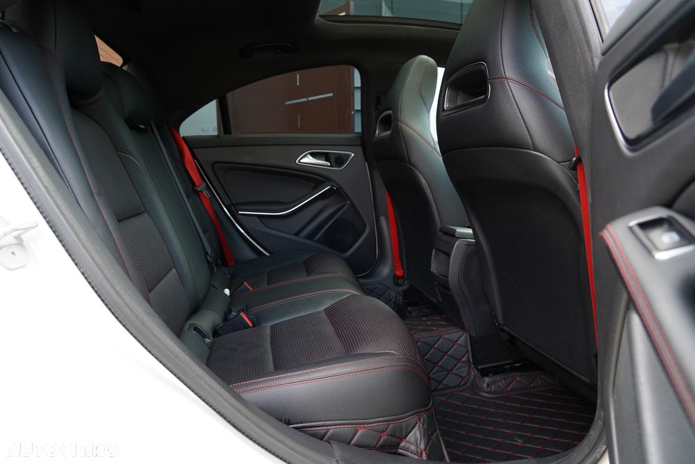 Mercedes-Benz CLA 250 - 14
