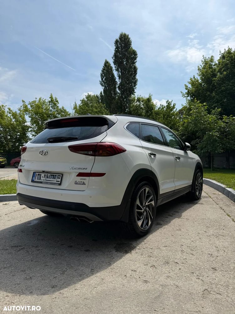 Hyundai Tucson 2.0 CRDI 4WD 8AT Luxury - 5