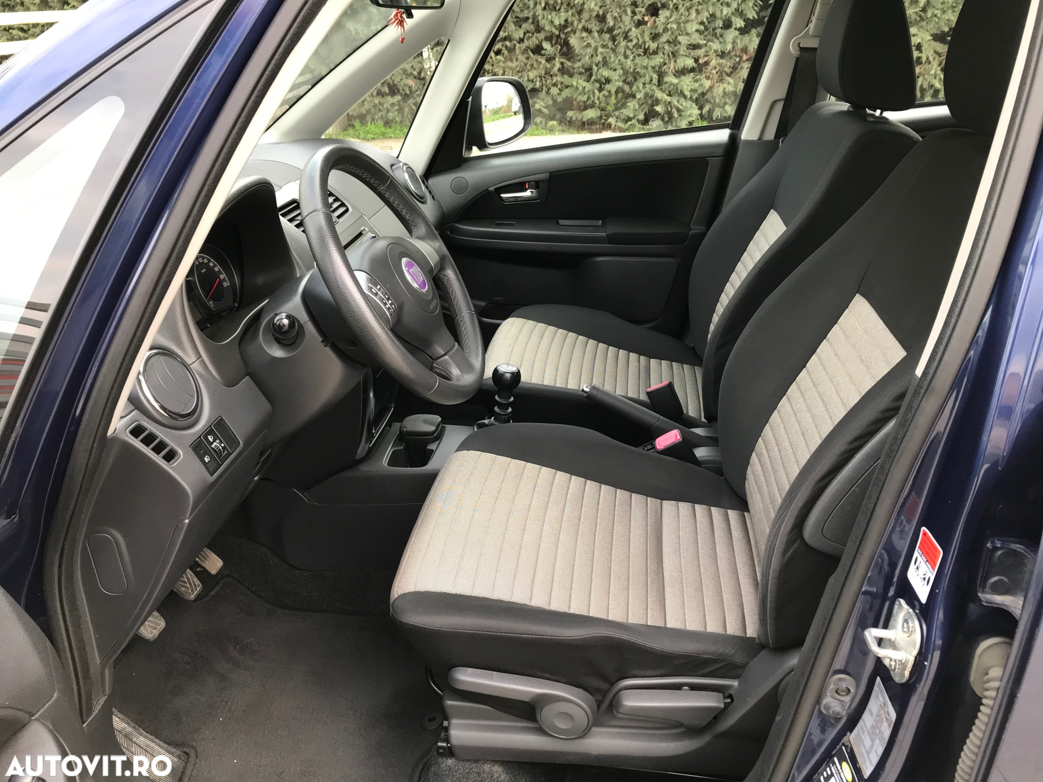 Fiat Sedici 2.0 Multijet DPF 4x4 Emotion - 7