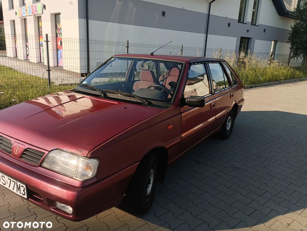 Polonez Caro - 3