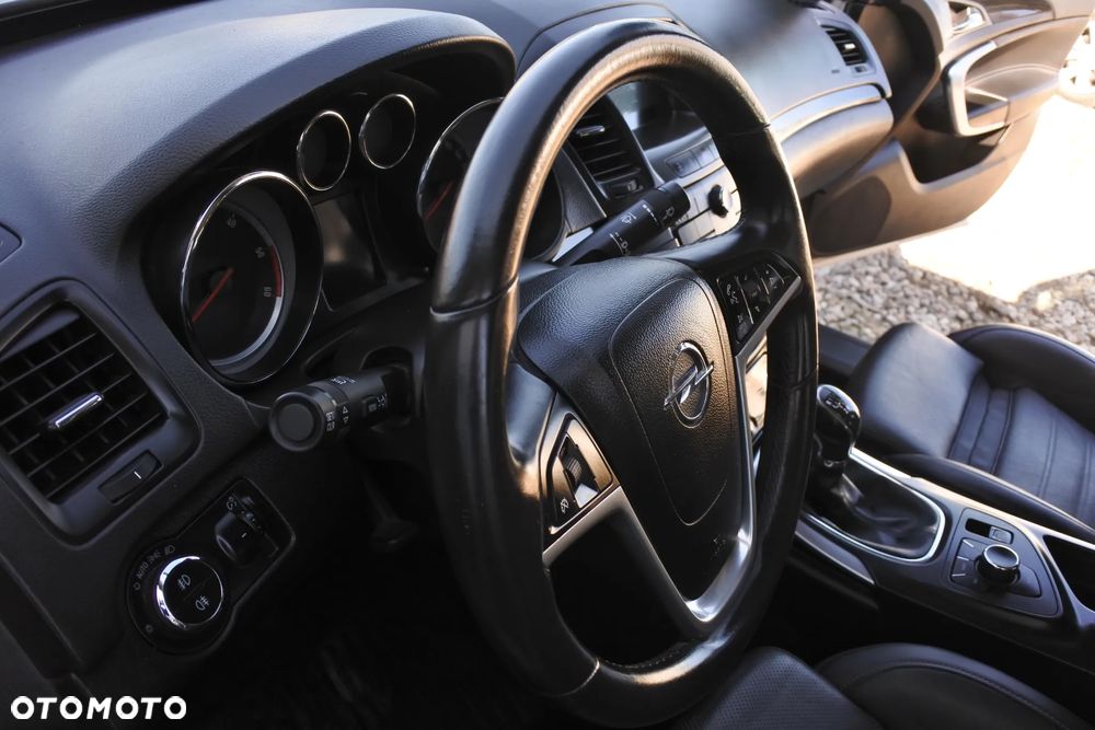 Opel Insignia 2.0 CDTI ecoFLEX Start/Stop Innovation - 16