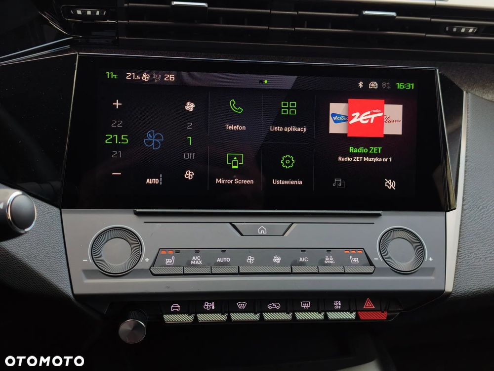 Peugeot 308 1.2 mHEV Allure S&S e-DCS6 - 21
