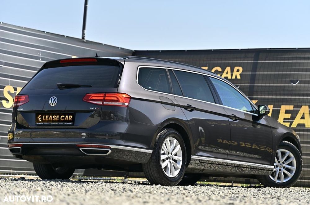 Volkswagen Passat - 17