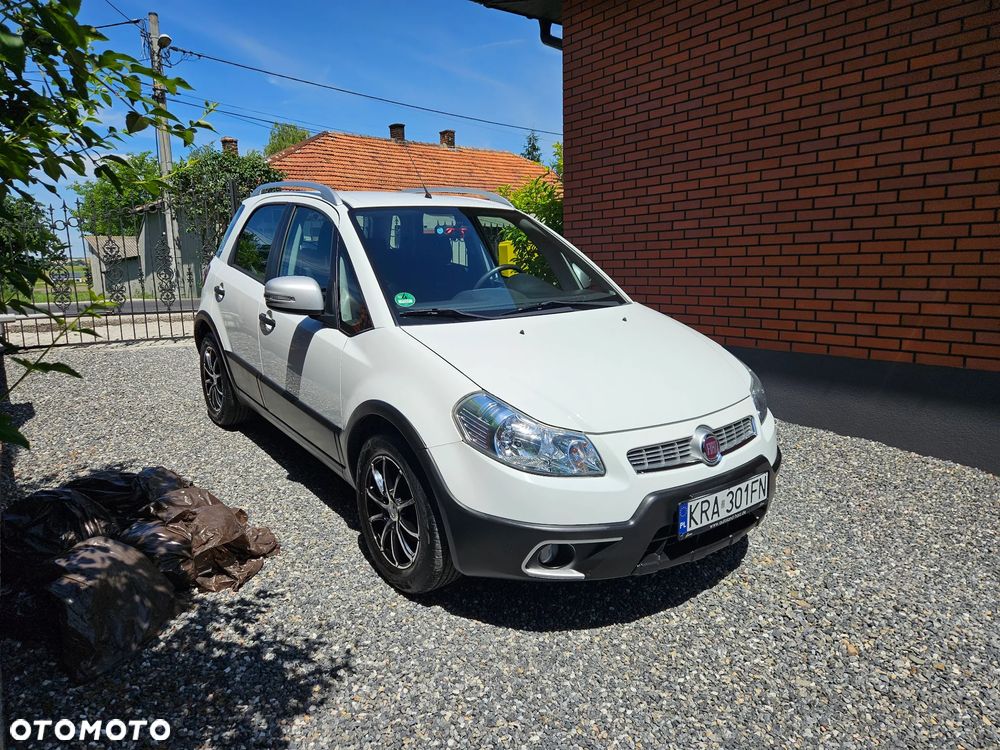 Fiat Sedici - 2