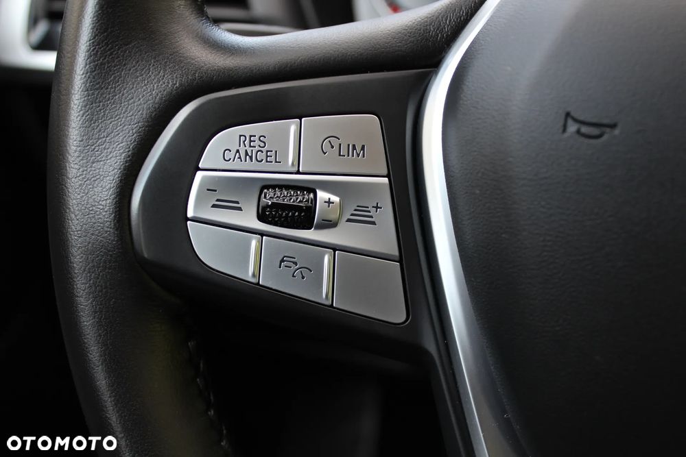 BMW X3 xDrive20d - 24