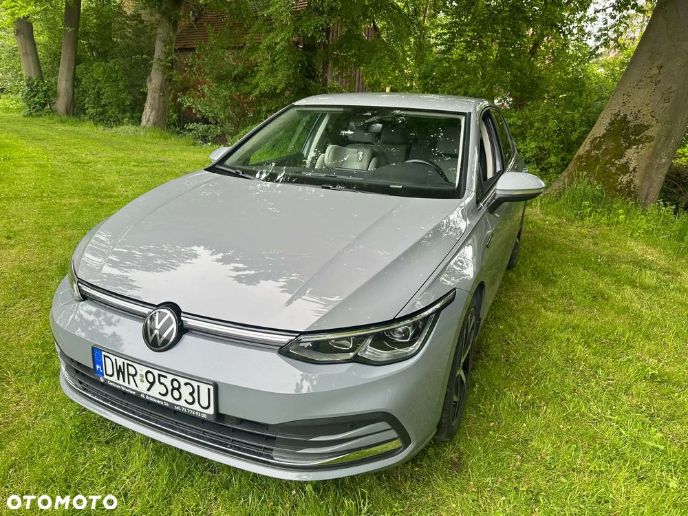 Volkswagen Golf 1.5 TSI EVO Style - 1