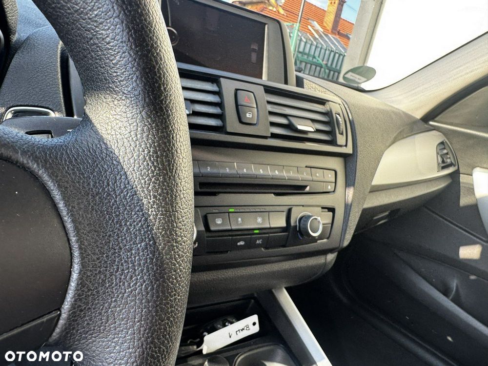 BMW Seria 1 116i Urban Line - 16